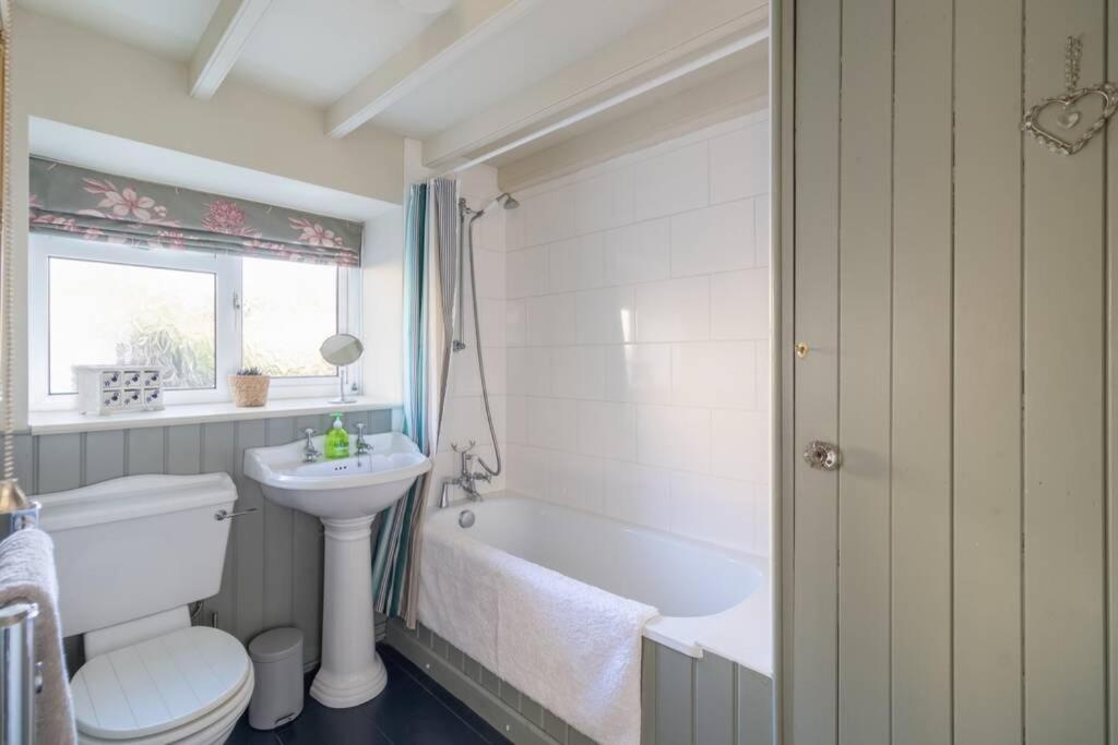 Dene Cottage, Welburn ภายนอก รูปภาพ